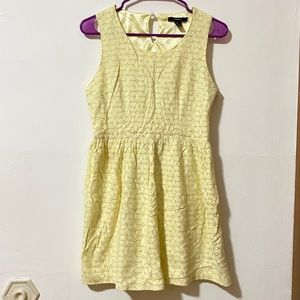Forever 21 Lace Sleeveless Yellow Mini Dress | M
